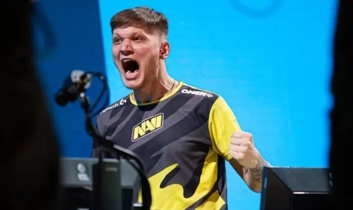 资讯《绝地求生》怎么复活队友？ 复活队友操作方法