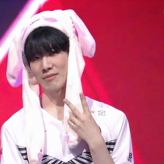 博彩与群体行为（赌博与群体动力学）